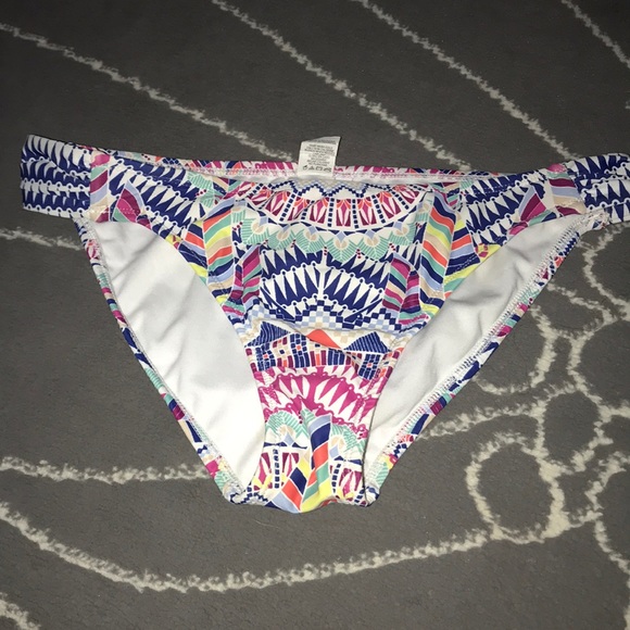 Bar III Other - Bar III multicolored bikini bottom. Full coverage